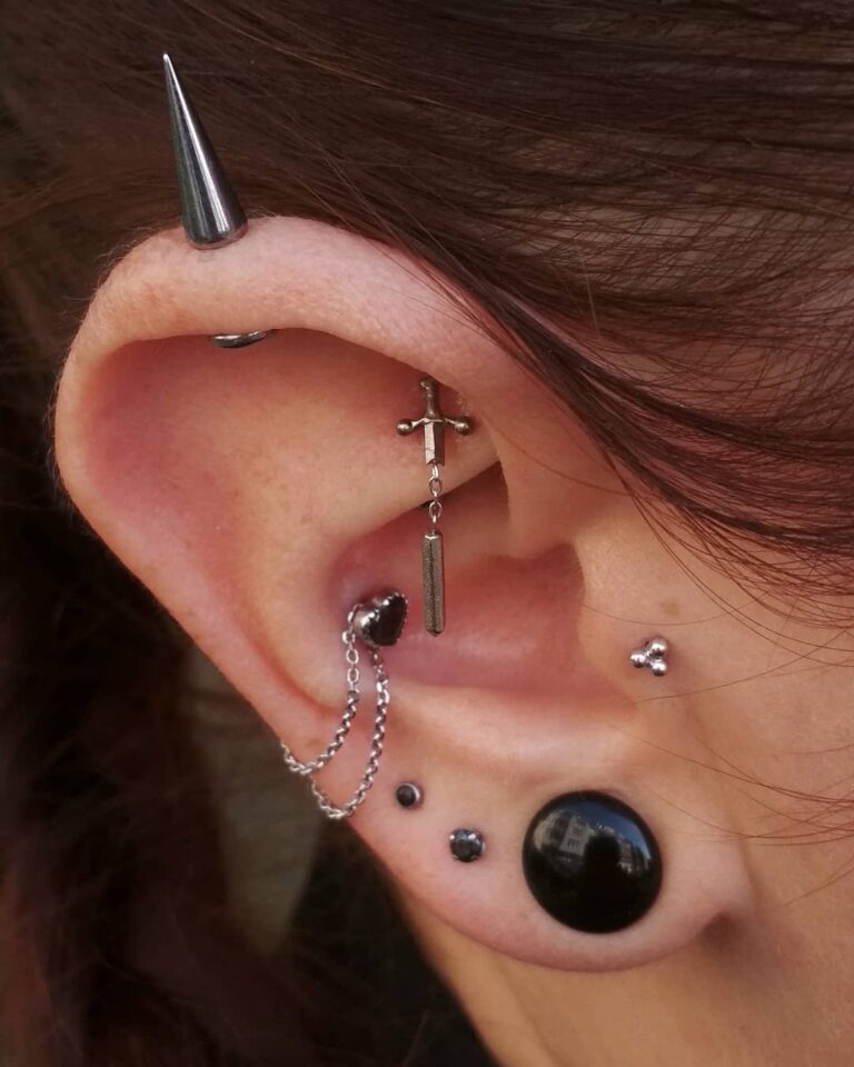 Leonie, DUSSELDORF, GERMANY. gildedmoth jane