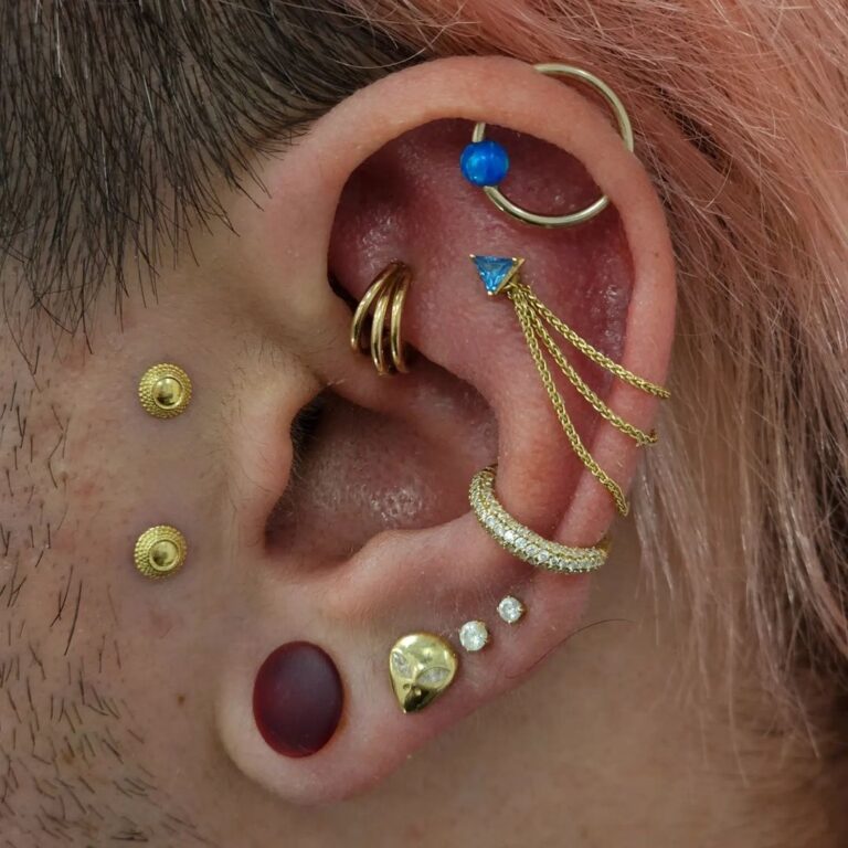 Golden Moon Piercings, CALIFORNIA, USA. goldenmoonpiercings SMP mate
