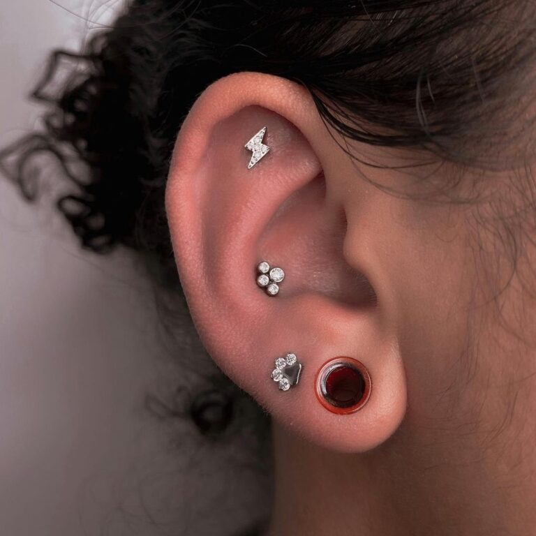 Patricia Oprisor and Joseotero Piercing, MADRID, SPAIN. paty.pain joseoterobodypiercing 02
