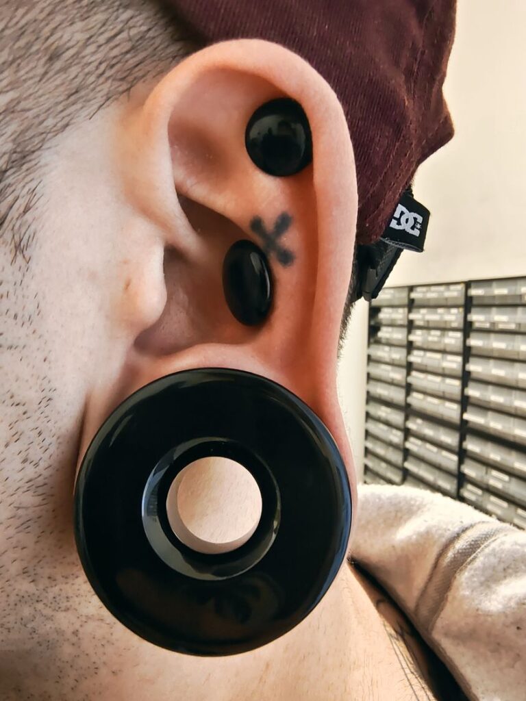 Tribal Act, PARIS, FRANCE. tribalactparis.dirtybricy eyelets